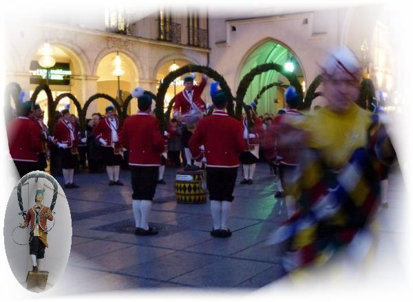 Schäfflertanz 2012 vor dem Karlstor in München